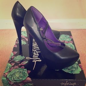 Skyscraper Mary Janes